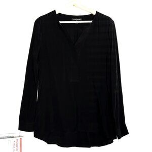 BANANA REPUBLIC 100% Silk Black Long Sleeve V-Neck Blouse